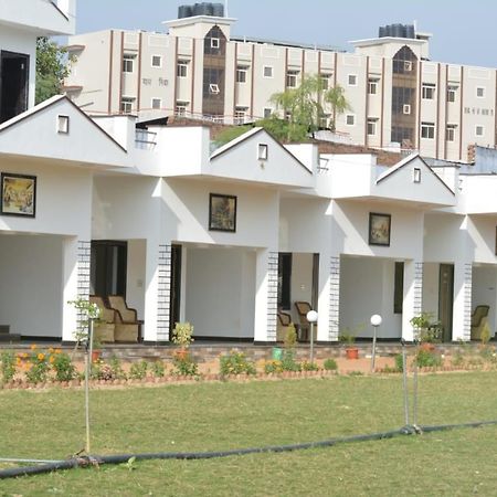 Mango Tree Resort Пушкар Экстерьер фото